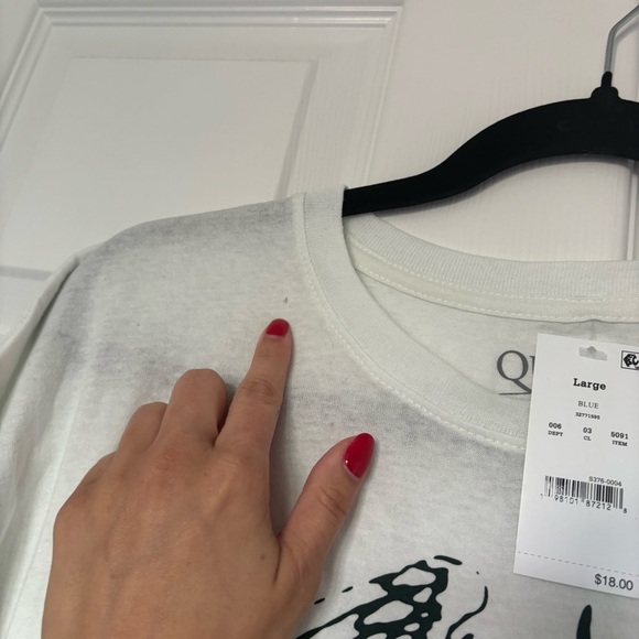 NWT Men's Queen Band Tee Size Large - Picture 5 of 7